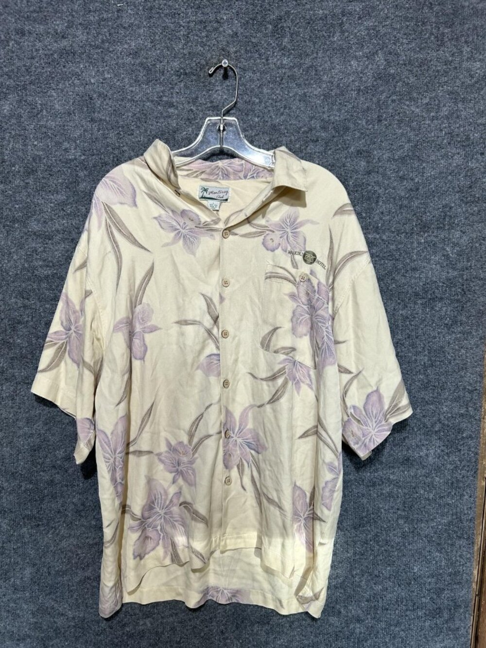 Monterey Club Shirt Mens Large White Silk Hawaiian Floral Short Sleeve Button Up